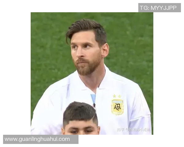 篮球明星与足球明星颜值对比谁更具吸引力与时尚感探讨